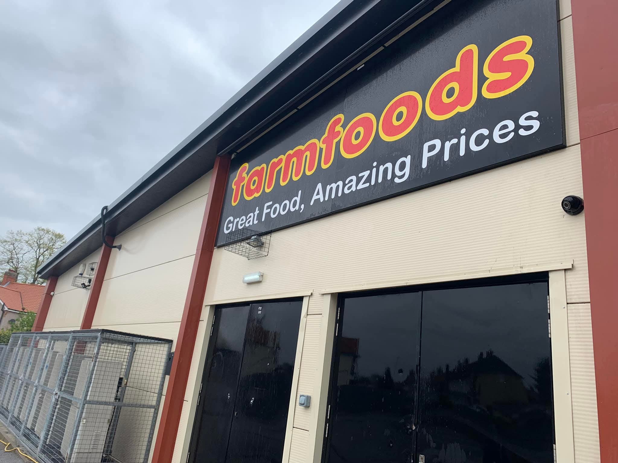 Commercial cladding cleaning