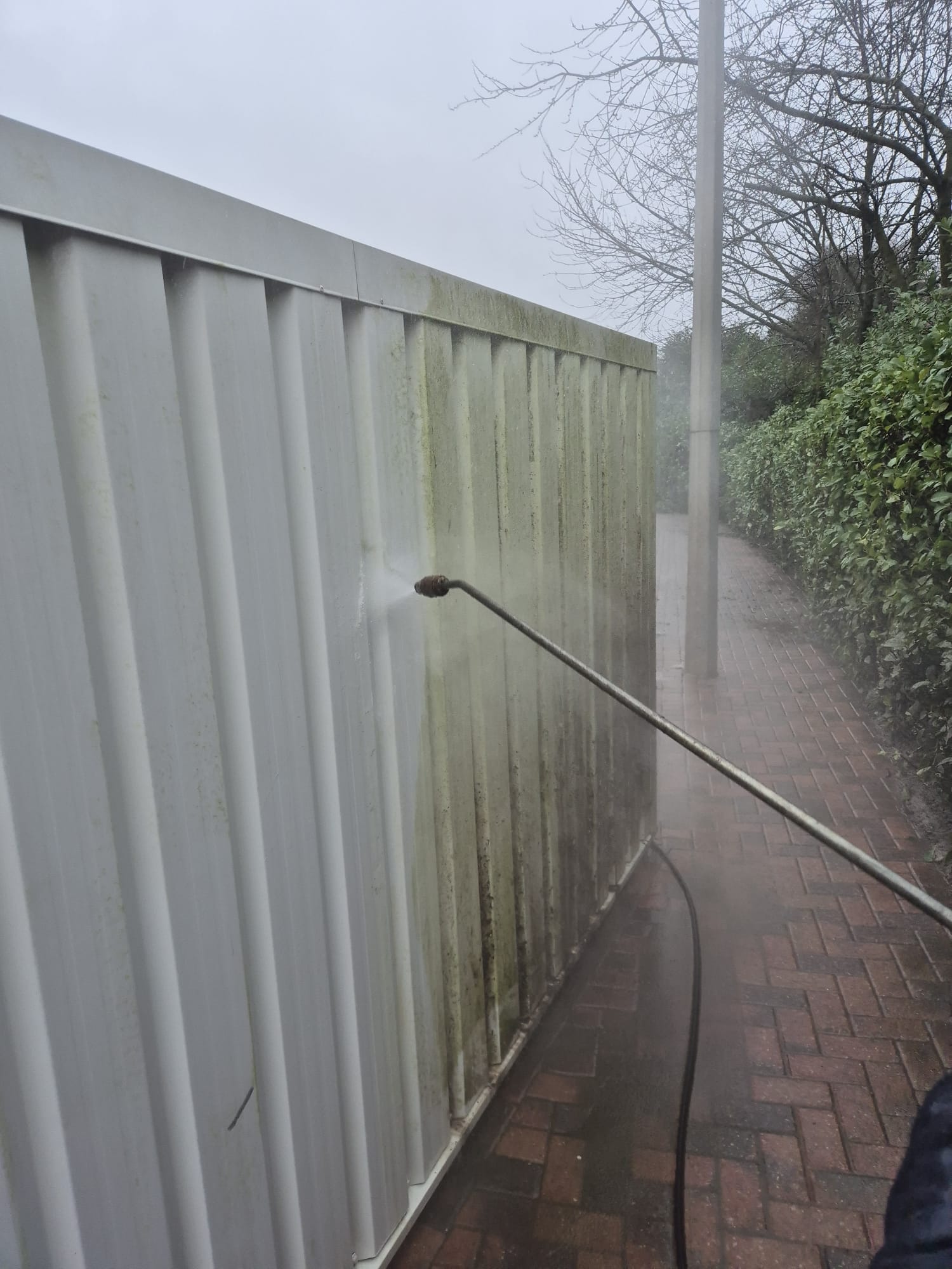 Upholstery steam cleaning